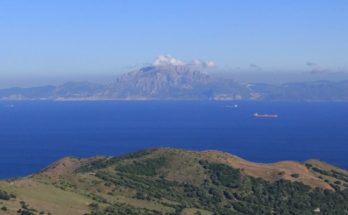 Cuánto mide el estrecho de Gibraltar