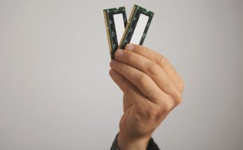 Dispositivo de almacenamiento de datos informáticos